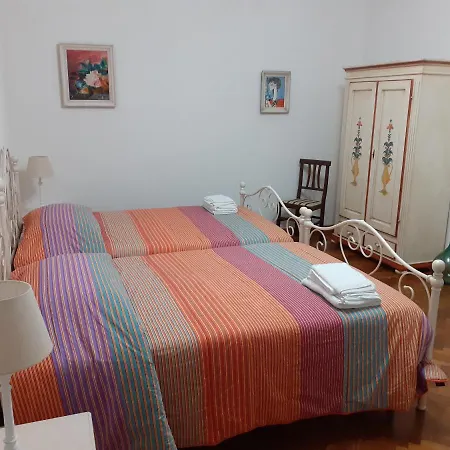 La Fiora Bed & Breakfast