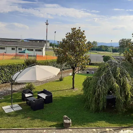 La Fiora Bed & Breakfast